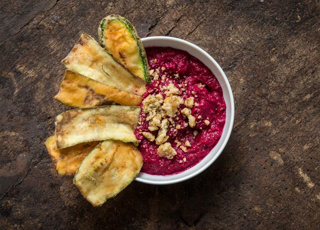 Beetroot "skordalia" with fried zucchini